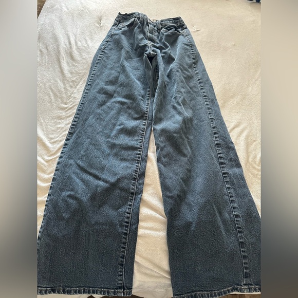 Universal Thread Denim - Universal Thread Wide Leg Jeans in Deep Blue